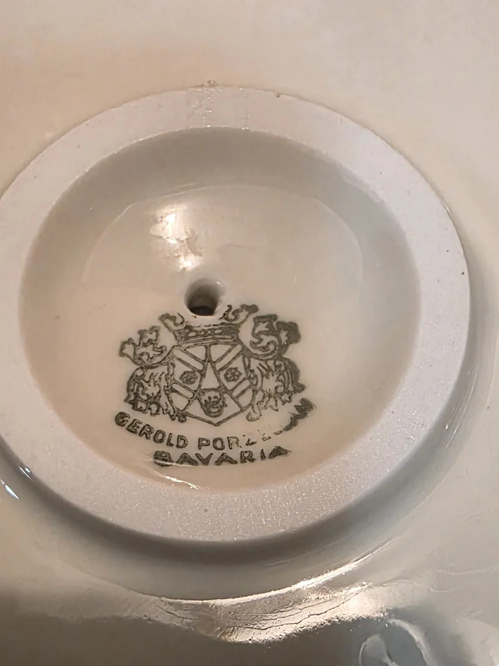 Vintage Gerold Porzellan Bavaria Teapot Warmer – Red, White & Gold
